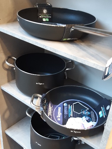 Edoardo Zanotti - Casalinghi